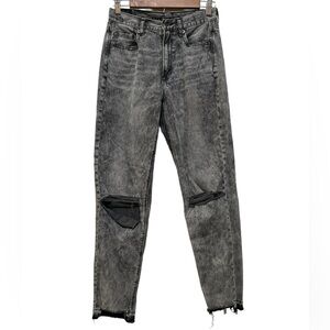 American Eagle Distressed Mom Jean Black Acid Wash Distressed Jeans Sz 4 X-Long